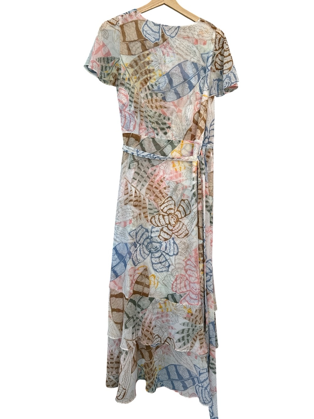 WHBM Ruffle Sleeve Seashell Chiffon Wrap Dress - Picture 5 of 8